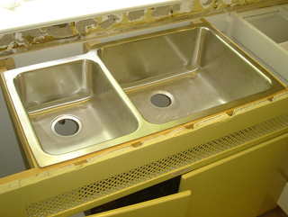 How to Install Undermount Kitchen Sinks