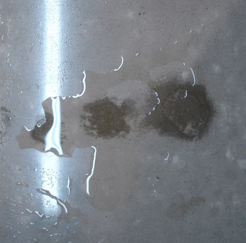 water-spots-on-concrete-countertop