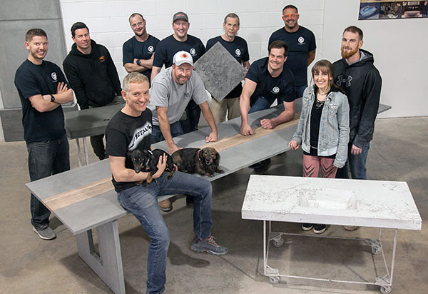 class-photo-concrete-countertop-training