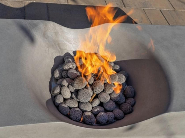 concrete fire table curved